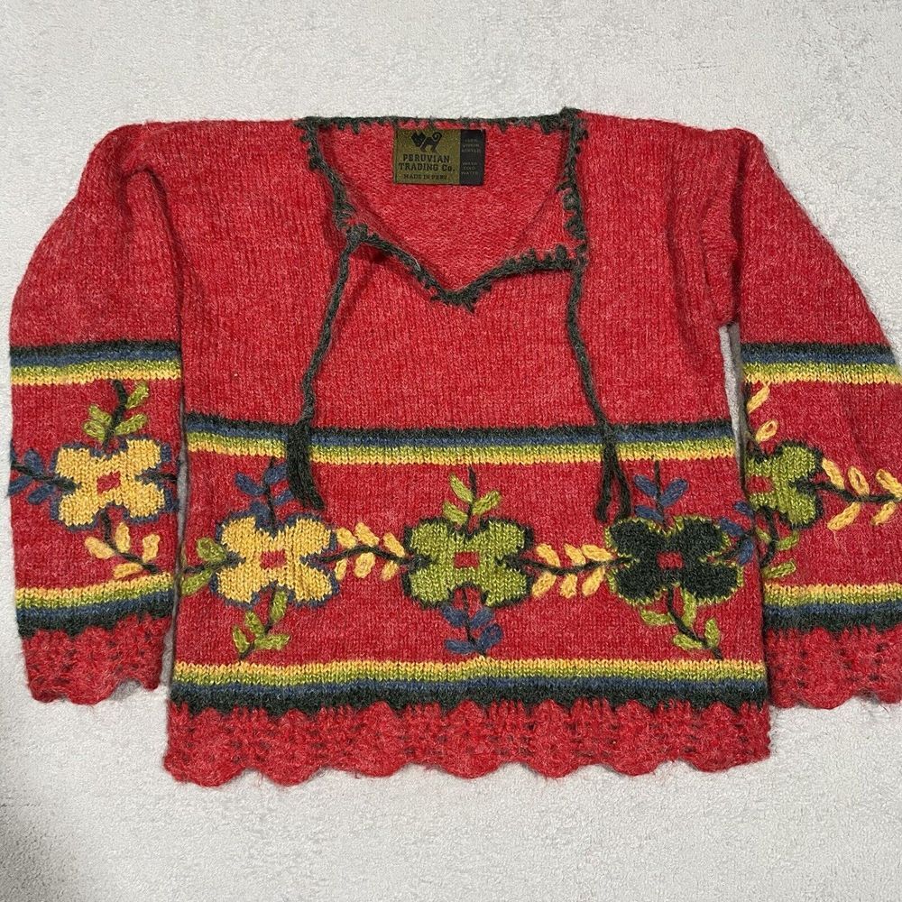 Peruvian Trading Co Sweater Women S/M‎ Red Flowers Knit Acrylic